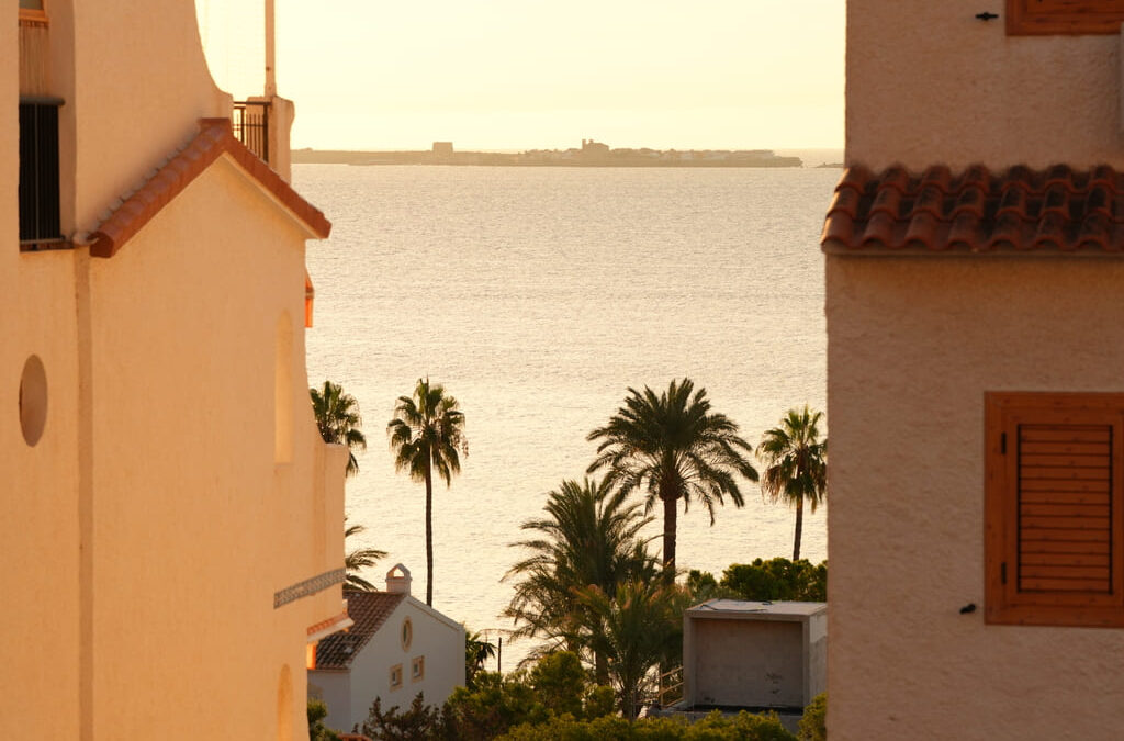 Las mejores zonas de Santa Pola y Gran Alacant para comprar una casa
